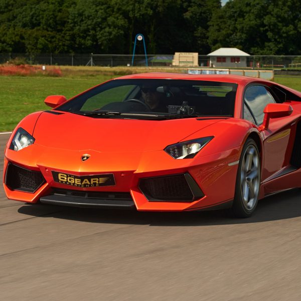 Lamborghini Aventador Driving Experience 6th Gear